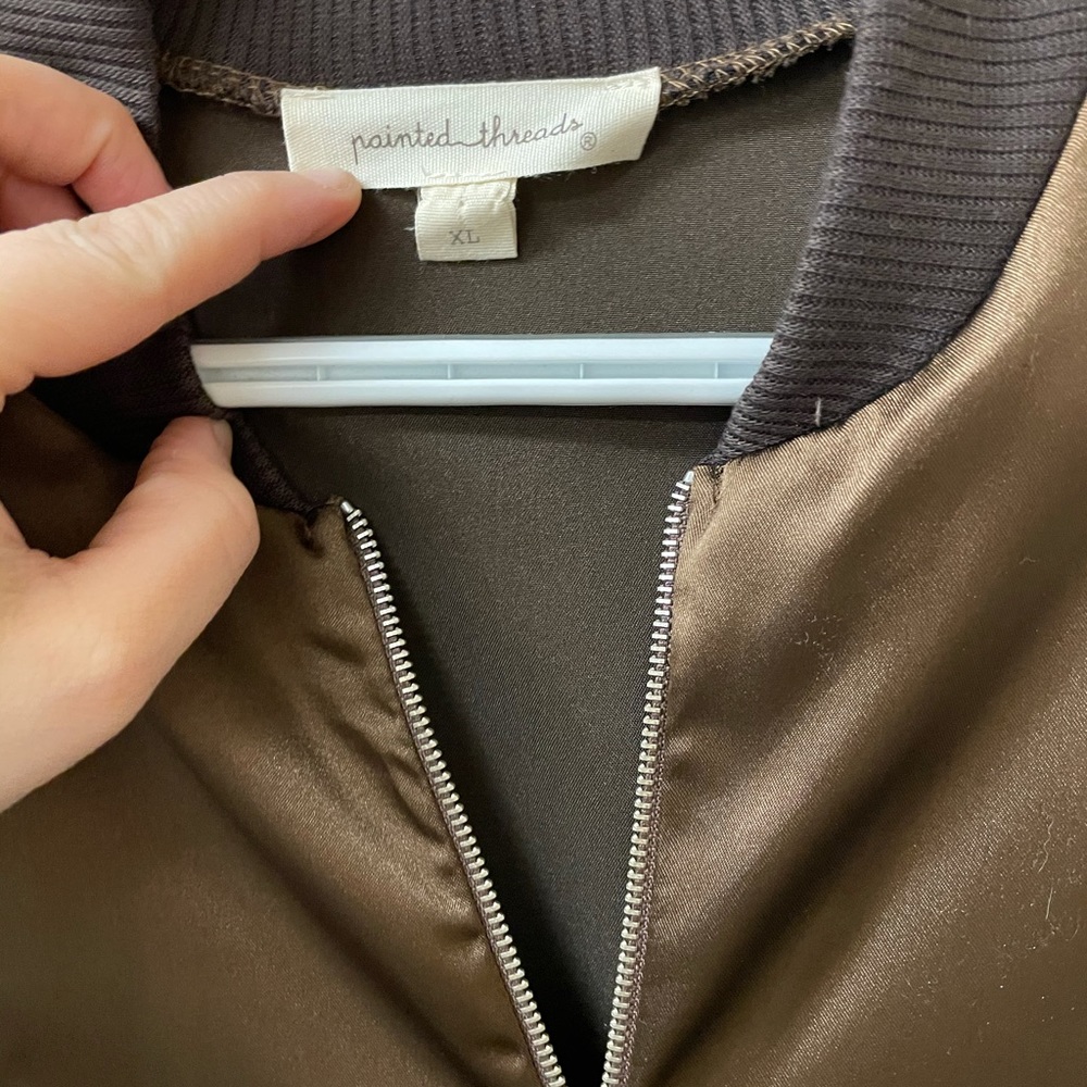 Bomber jacket! - Picture 2 of 3